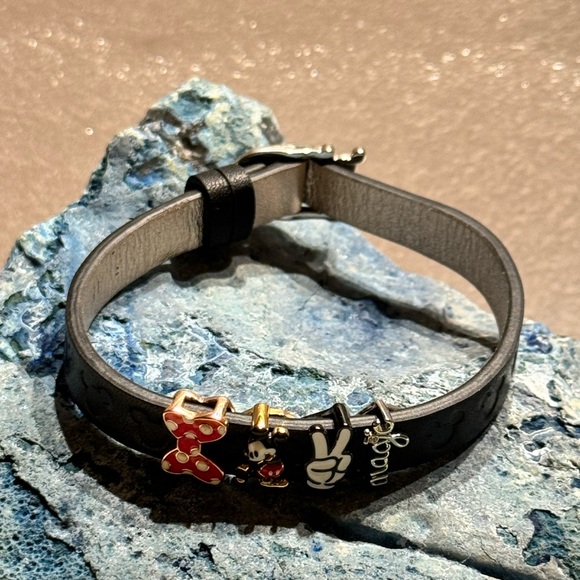 Disney IF YOU CAN DREAM IT, YOU CAN DO IT Bracelet w/embossed Mickey - Picture 7 of 16